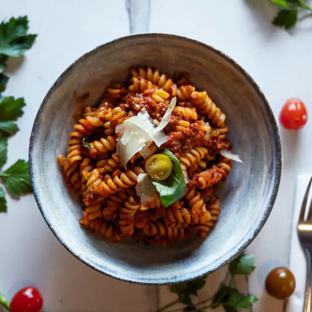 FUSILLI ALLA BOLOGNESE