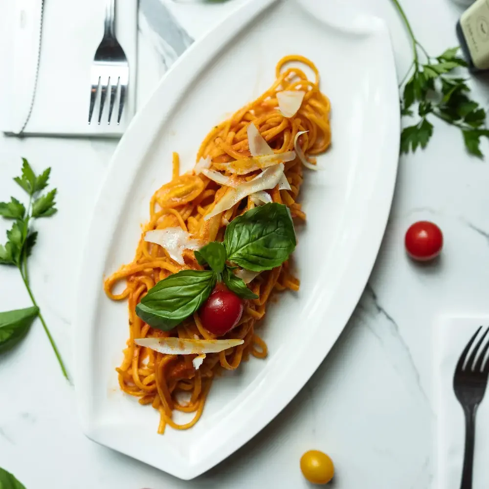 LINGUINE AL POMODORO